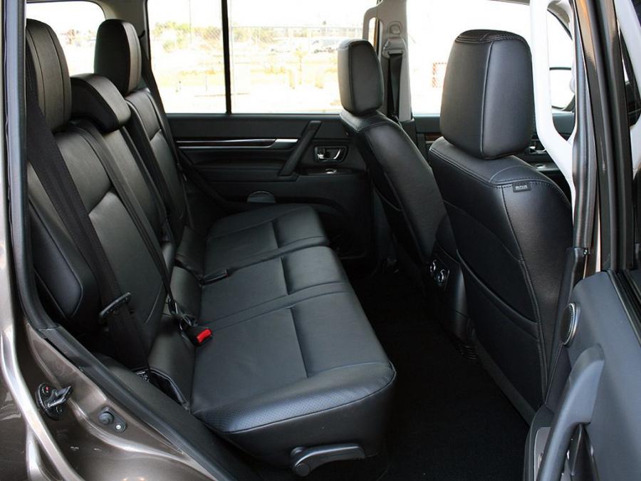  Mitsubishi Pajero 5-Door 2006 года  (AU) (фото 3 из 13)